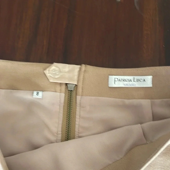 Patricia Luca camel color stretch skirt size 8 - Picture 2 of 5